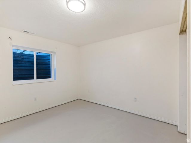 49 N 1300 E, Pleasant Grove, UT 84062