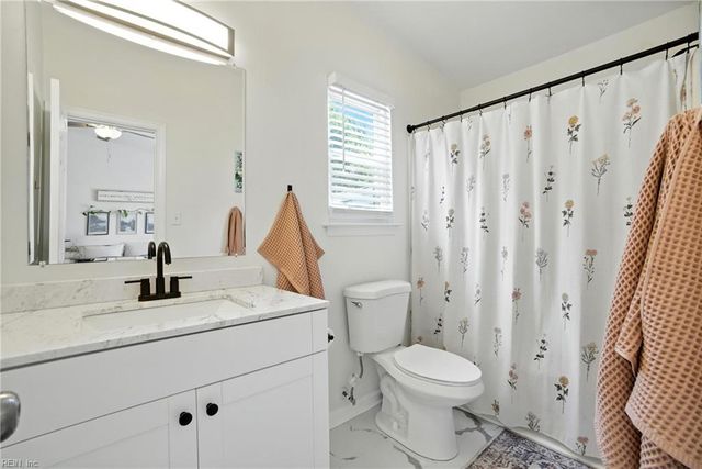 1808 Gershwin DR, Virginia Beach, VA 23454