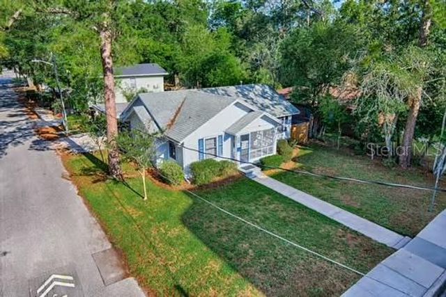 302 NW 19 STREET, Gainesville, FL 32603