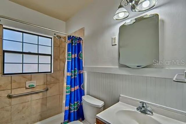 302 NW 19 STREET, Gainesville, FL 32603