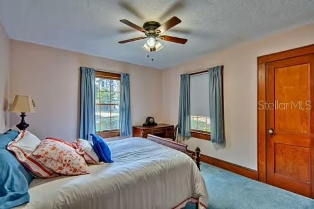 302 NW 19 STREET, Gainesville, FL 32603