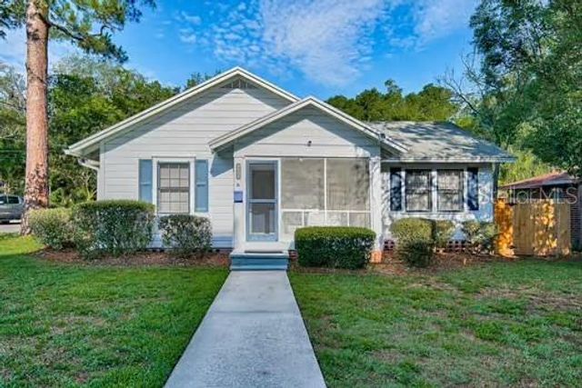 302 NW 19 STREET, Gainesville, FL 32603