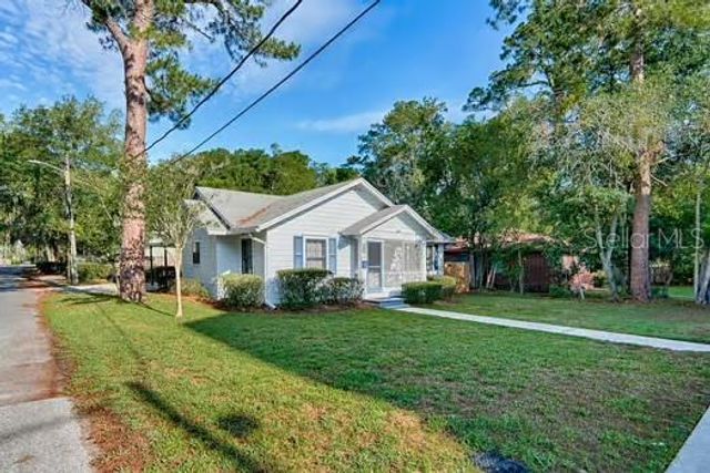 302 NW 19 STREET, Gainesville, FL 32603