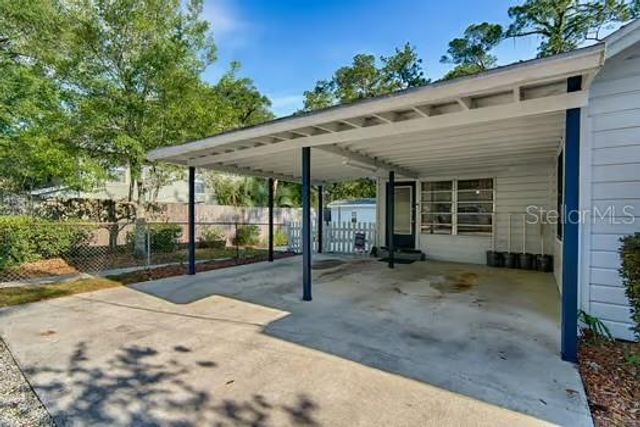 302 NW 19 STREET, Gainesville, FL 32603