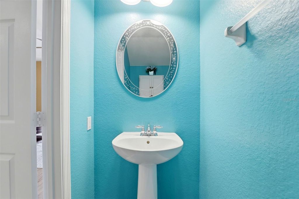 Image 15 of property listing at 15253 WINDMILL HARBOR COURT, Orlando, FL 32828