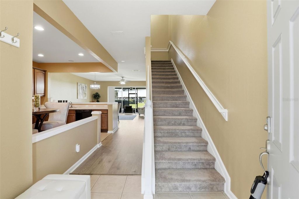 Image 4 of property listing at 15253 WINDMILL HARBOR COURT, Orlando, FL 32828