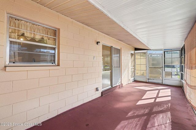 205 Hickory Avenue, Merritt Island, FL 32953