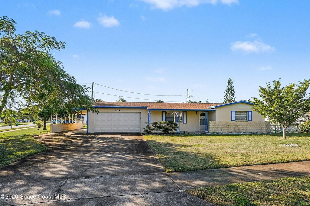 205 Hickory Avenue, Merritt Island, FL 32953
