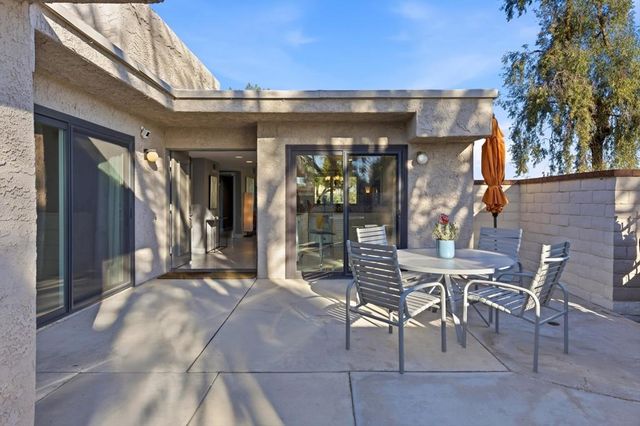 2821 Calle Arandas, Palm Springs, CA 92264