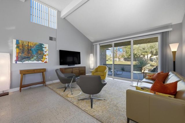 2821 Calle Arandas, Palm Springs, CA 92264