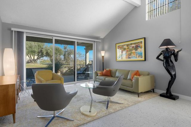 2821 Calle Arandas, Palm Springs, CA 92264