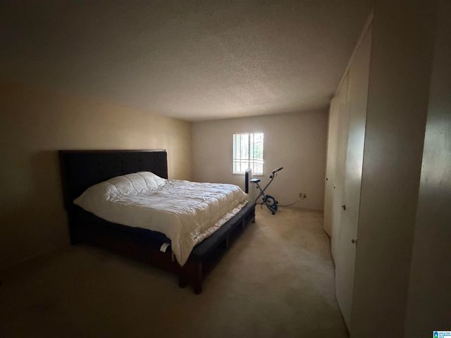 3101 Lorna Rd Apt 112, Hoover, AL 35216