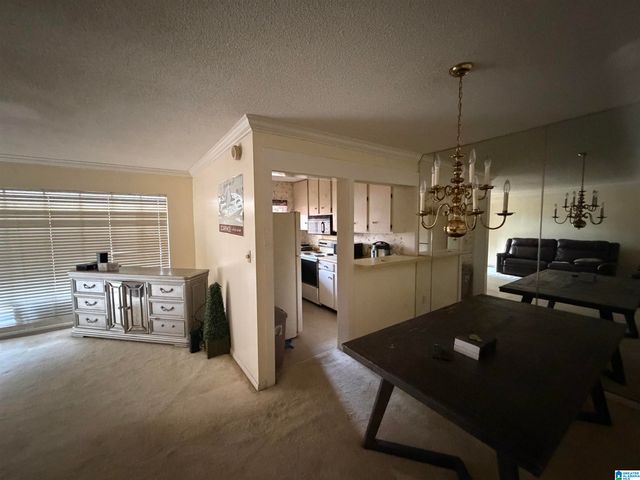 3101 Lorna Rd Apt 112, Hoover, AL 35216