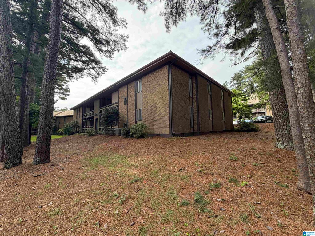 3101 Lorna Rd Apt 112, Hoover, AL 35216
