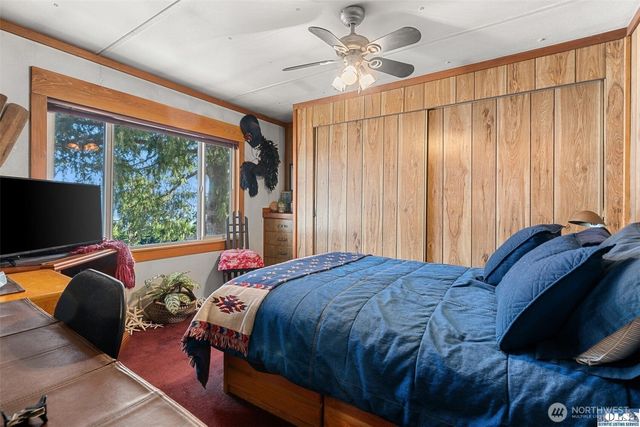 51 N Old Mill Hill Road, Hoodsport, WA 98548