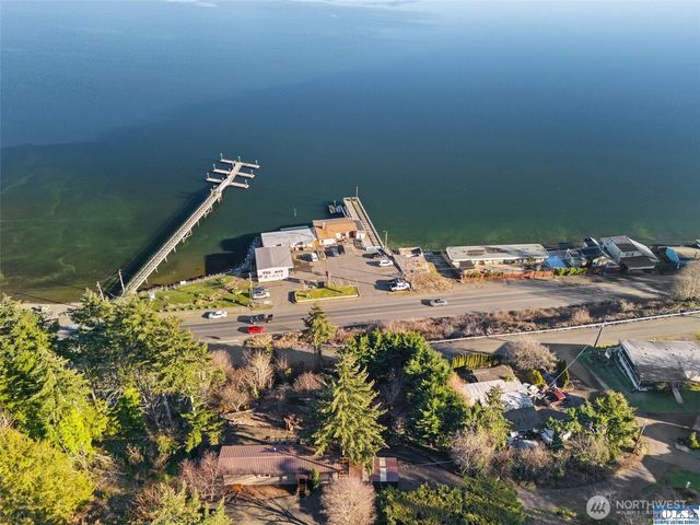 51 N Old Mill Hill Road, Hoodsport, WA 98548