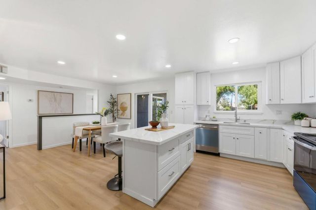 559561 Mozart Court, Sunnyvale, CA 94087