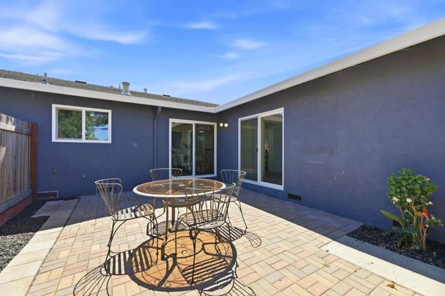 559561 Mozart Court, Sunnyvale, CA 94087