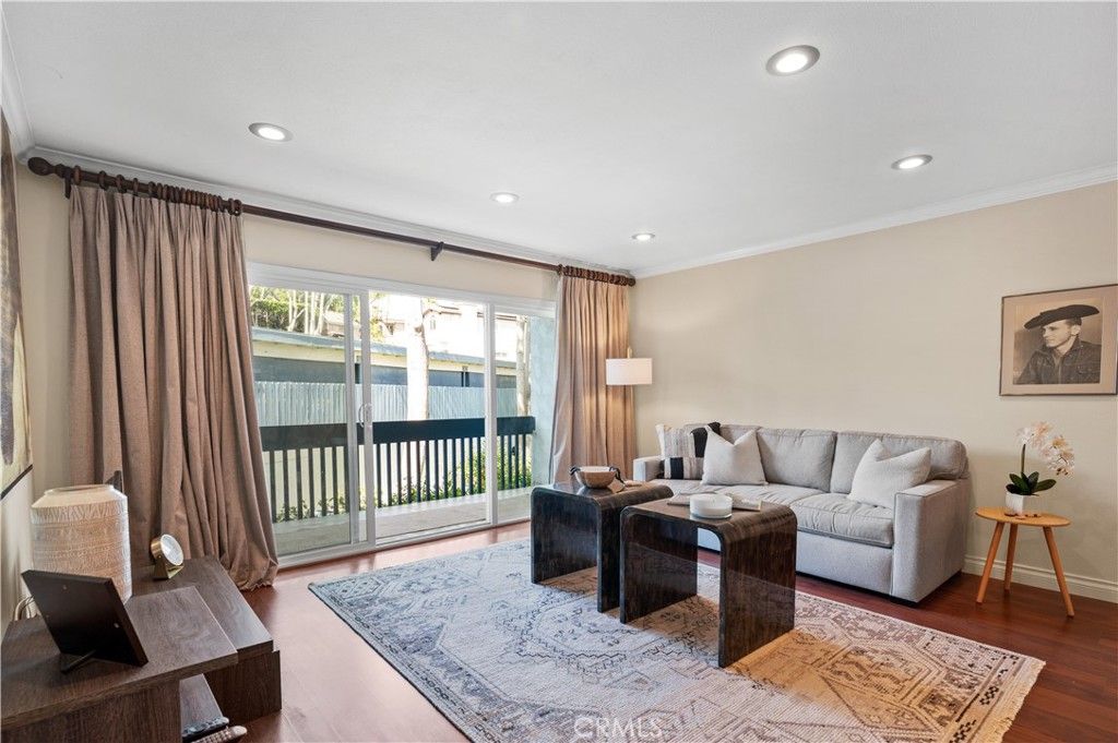 603 S Prospect Avenue 205, Redondo Beach, CA 90277 — photo 3