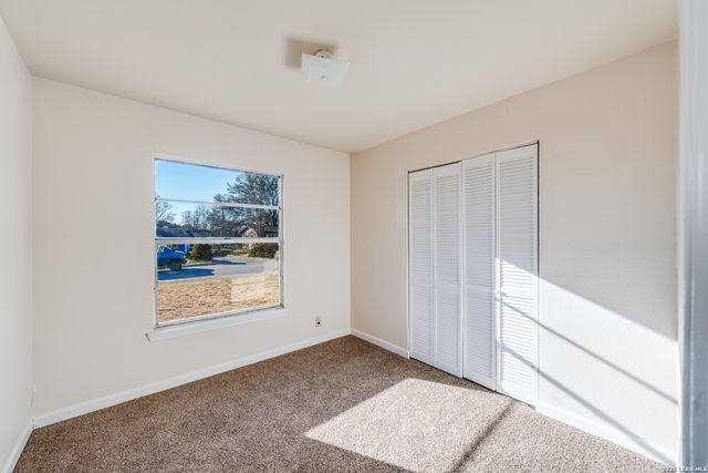 827 Horseshoe, Universal City, TX 78148