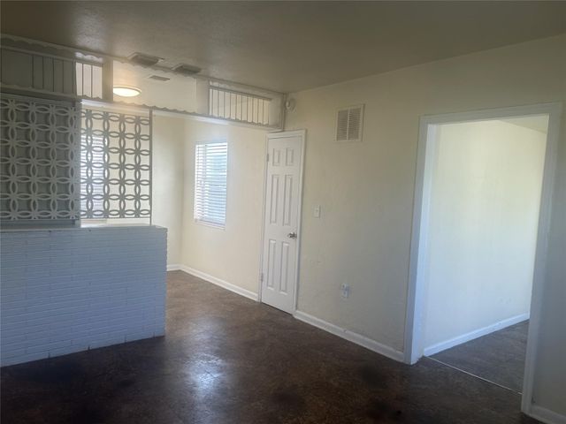 3050 NW 5th Ct, Fort Lauderdale, FL 33311