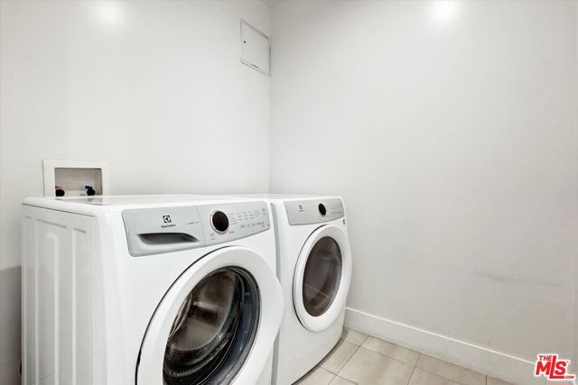 733 N Gramercy Place, Los Angeles, CA 90038