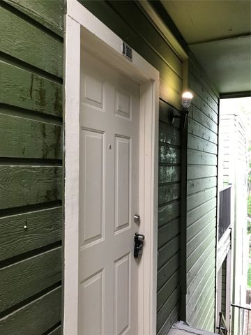 9807 Walnut Street 303, Dallas, TX 75243