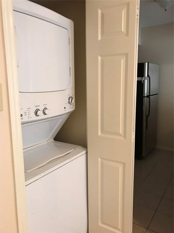 9807 Walnut Street 303, Dallas, TX 75243