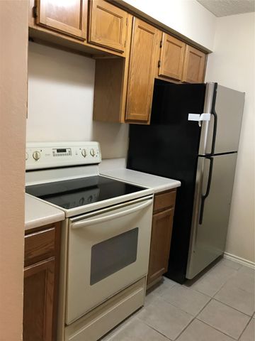 9807 Walnut Street 303, Dallas, TX 75243