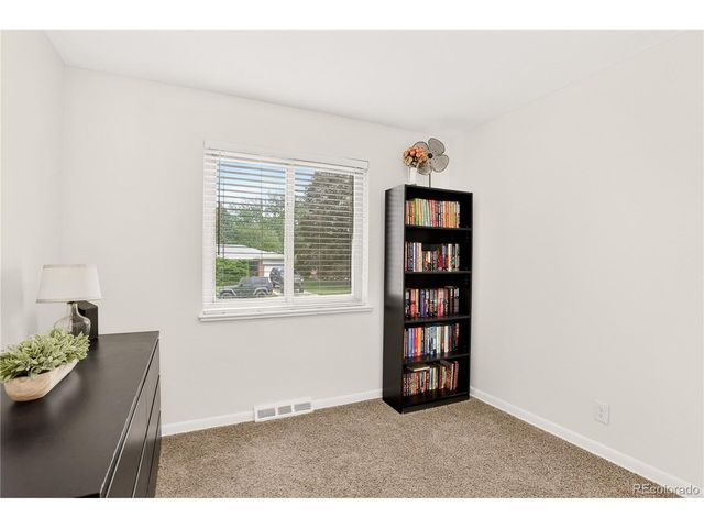 1223 S Eaton St, Lakewood, CO 80232