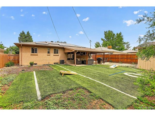 1223 S Eaton St, Lakewood, CO 80232