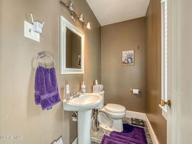 3805 Rushland Avenue, Toledo, OH 43613