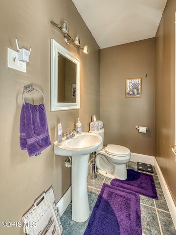 3805 Rushland Avenue, Toledo, OH 43613