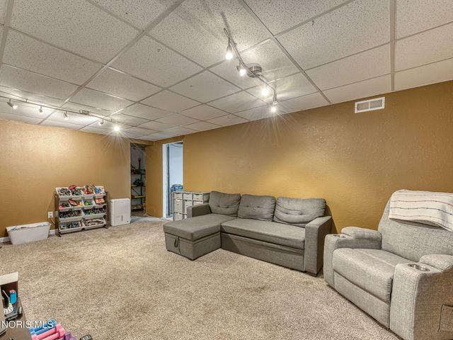 3805 Rushland Avenue, Toledo, OH 43613