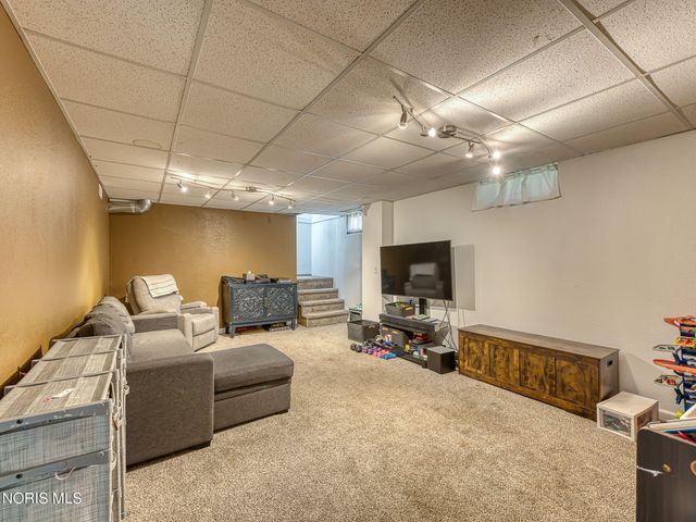 3805 Rushland Avenue, Toledo, OH 43613