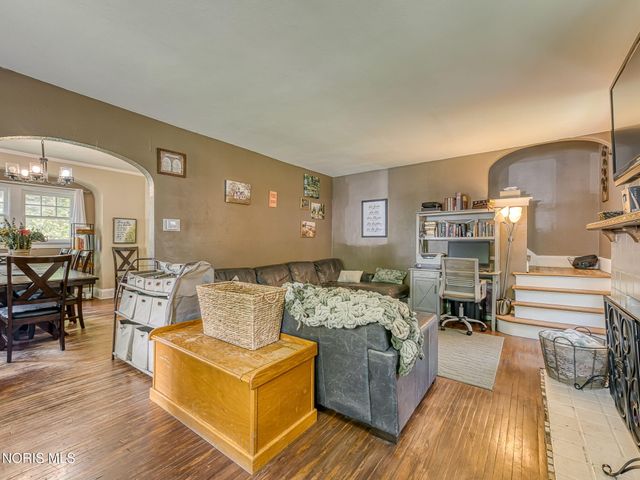3805 Rushland Avenue, Toledo, OH 43613