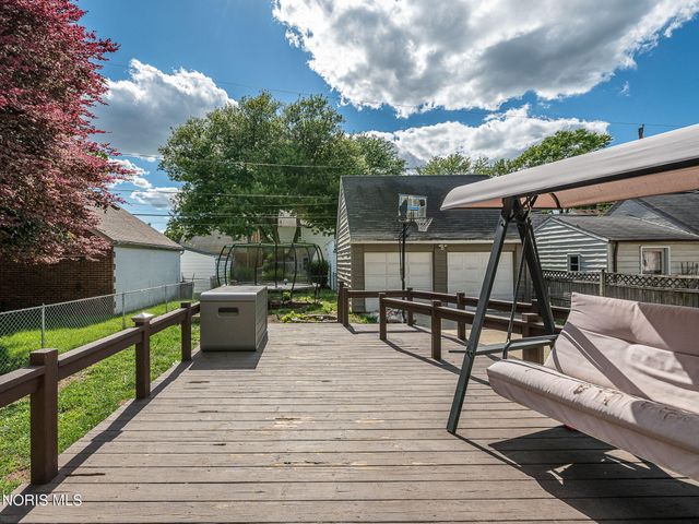 3805 Rushland Avenue, Toledo, OH 43613