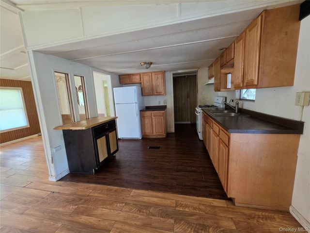 832 State Route 17B, Monticello, NY 12701