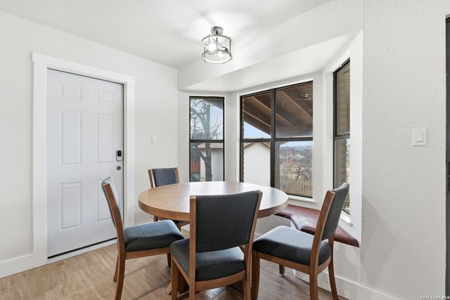 5014 Tree Top, San Antonio, TX 78250