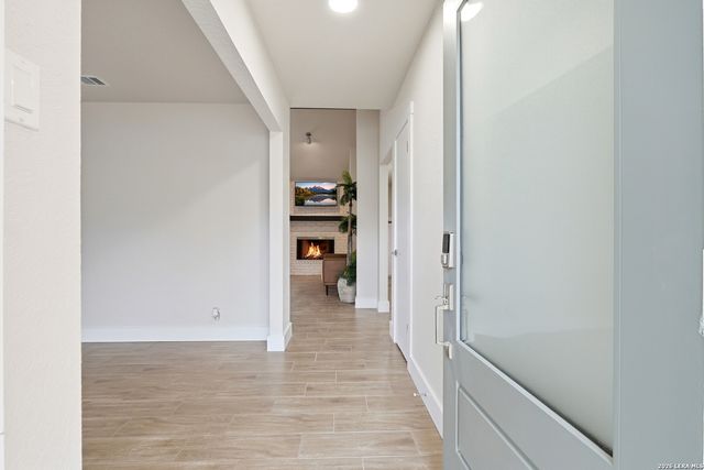 5014 Tree Top, San Antonio, TX 78250