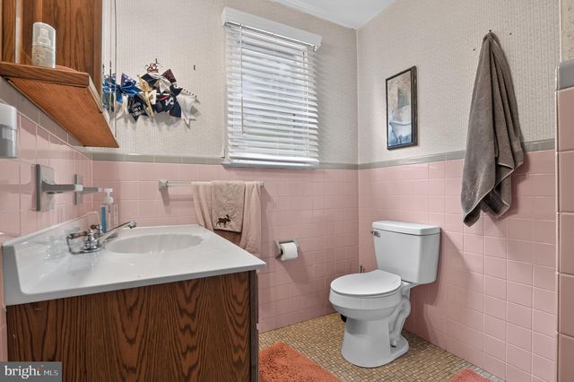 28 CEDAR ST, Bayville, NJ 08721