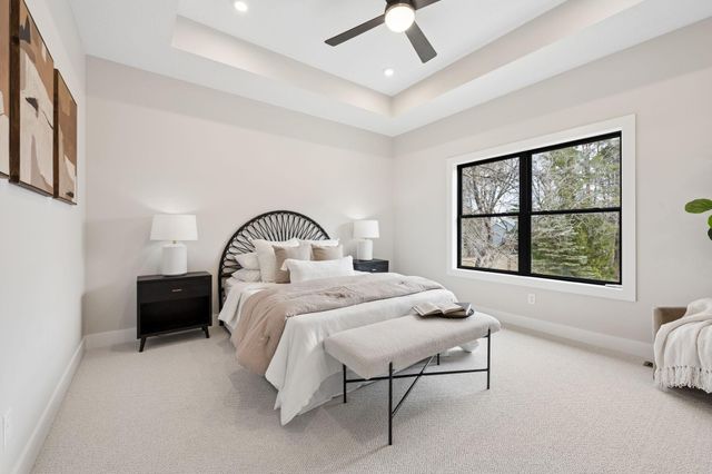 3916 McMenemy Street, Vadnais Heights, MN 55127