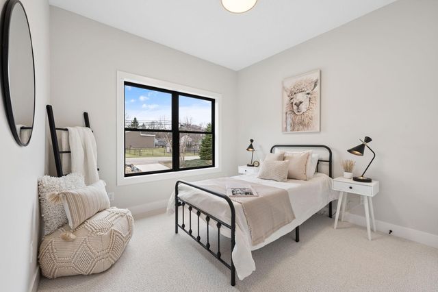 3916 McMenemy Street, Vadnais Heights, MN 55127