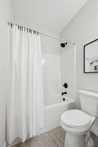 3916 McMenemy Street, Vadnais Heights, MN 55127