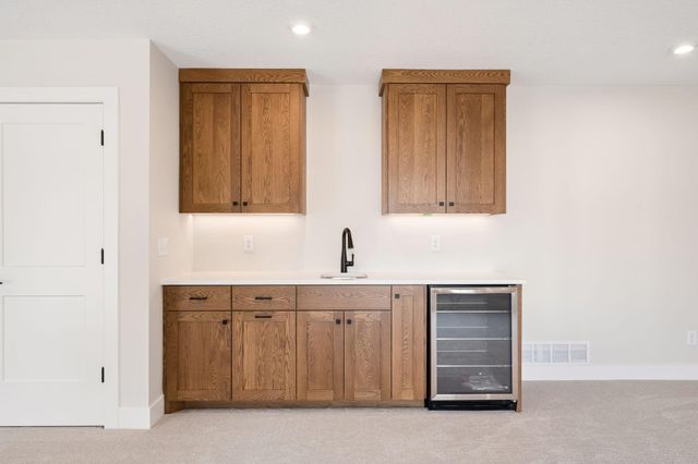 3916 McMenemy Street, Vadnais Heights, MN 55127