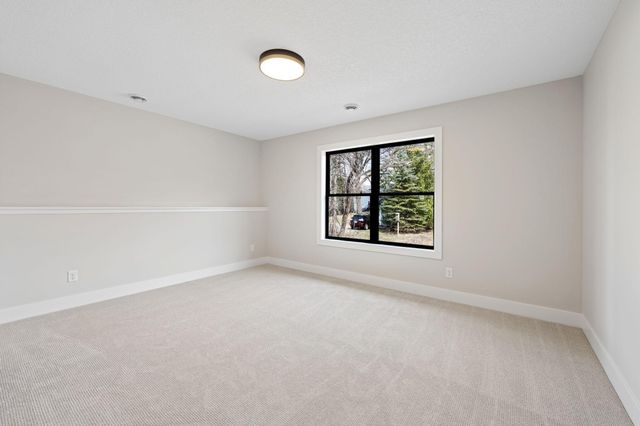 3916 McMenemy Street, Vadnais Heights, MN 55127