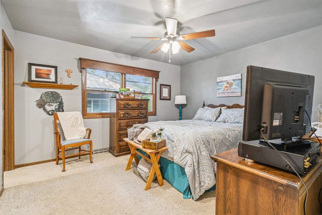 1119 Kaplan Drive, Waterloo, IA 50702
