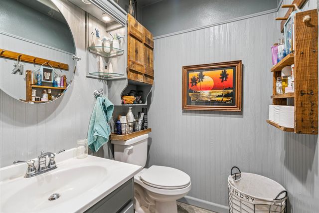 1119 Kaplan Drive, Waterloo, IA 50702