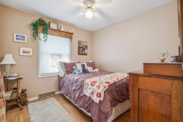 1119 Kaplan Drive, Waterloo, IA 50702