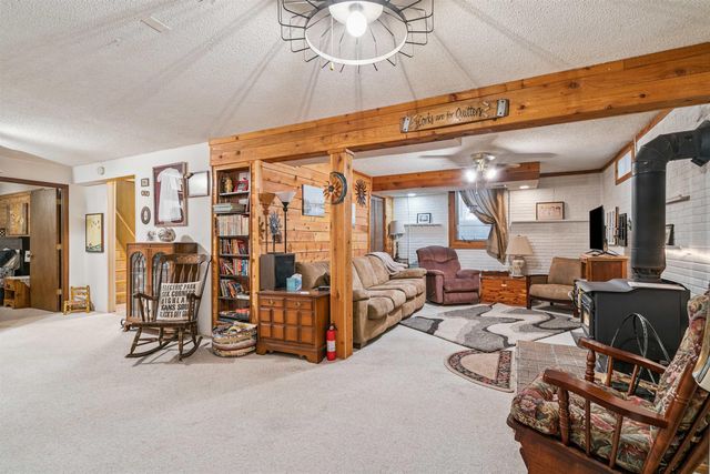 1119 Kaplan Drive, Waterloo, IA 50702